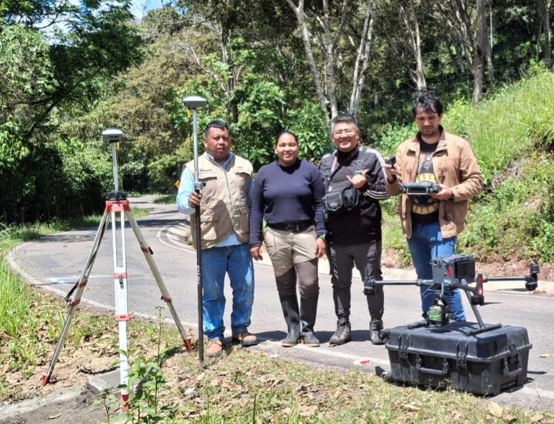 Equipo técnico y logística para LiDAR